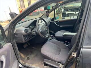 2001 Mercedes-Benz A-Класс 160 Long I (W168) Рестайлинг, серый, 360000 рублей, вид 3