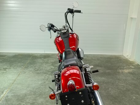 2010 Harley-Davidson Street Bob, красный, 749000 рублей, вид 3