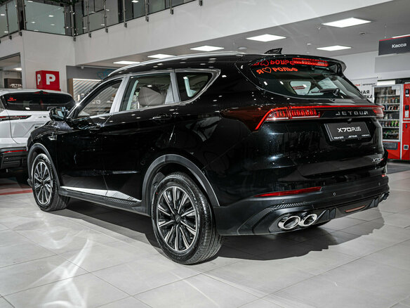2026 Jetour X70+ I Рестайлинг, чёрный, 3399000 рублей - вид 8