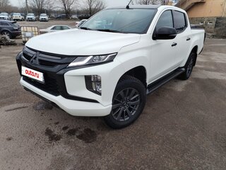 2022 Mitsubishi L200 V Рестайлинг, белый, 3750000 рублей, вид 1