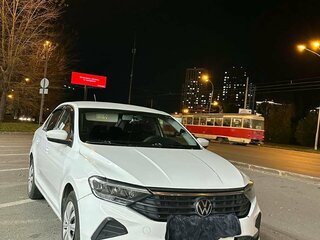 2020 Volkswagen Polo VI, белый, 759000 рублей, вид 4
