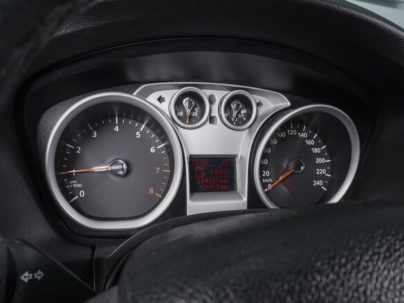 2009 Ford Focus II Рестайлинг, белый, 809000 рублей - вид 13