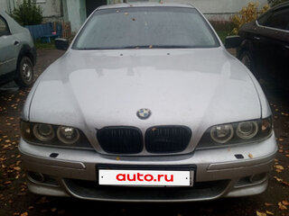 2001 BMW 5 серии 520i IV (E39) Рестайлинг, серебристый, 380000 рублей, вид 1