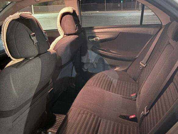 2010 Toyota Corolla X (E140, E150) Рестайлинг, серебристый, 1020000 рублей - вид 10