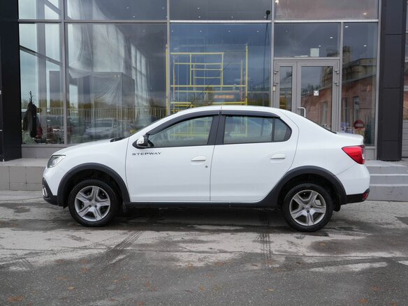 2022 Renault Logan Stepway II Рестайлинг, белый, 1280000 рублей - вид 7