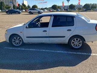 2001 Renault Clio II, белый, 210000 рублей, вид 4