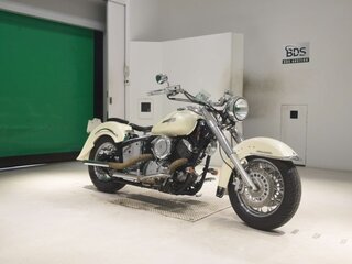 2004 Yamaha XVS1100, белый, 476000 рублей, вид 3