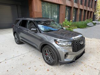 2025 Ford Explorer VI Рестайлинг, серый, 9950000 рублей, вид 4