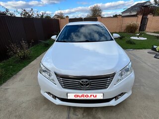 2014 Toyota Camry VII (XV50), белый, 1650000 рублей, вид 3