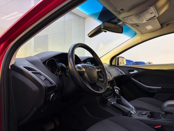 2012 Ford Focus III, красный, 829000 рублей - вид 15