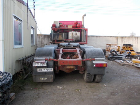 2005 Iveco EuroTrakker, красный, 1200000 рублей, вид 2