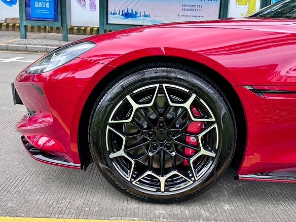 2024 MG Cyberster, красный, 5899777 рублей - вид 16