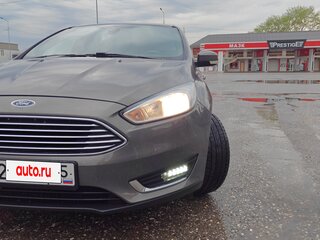 2018 Ford Focus III Рестайлинг, серый, 990000 рублей, вид 2