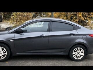2013 Hyundai Solaris I, серый, 800000 рублей, вид 2