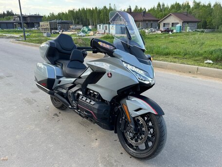 2020 Honda GL 1800 Gold Wing, серый, 2590000 рублей, вид 3