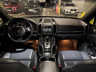 2012 Porsche Cayenne Diesel II (958), серебристый, 2750000 рублей, вид 2