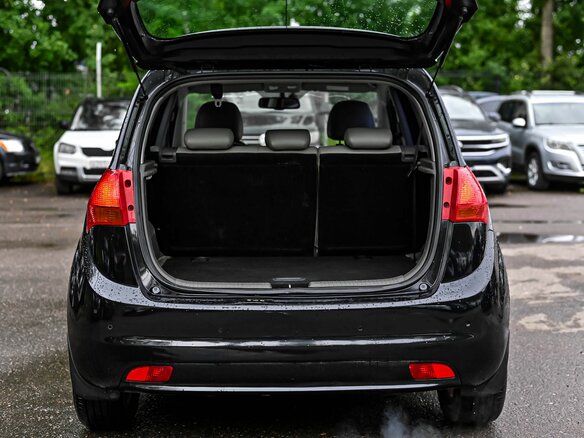 2012 Kia Venga I, чёрный - вид 12