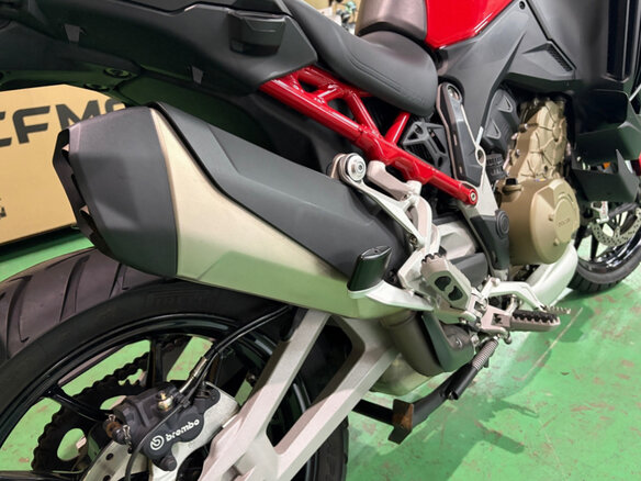 2022 Ducati Multistrada V4, пурпурный, 1590000 рублей - вид 5