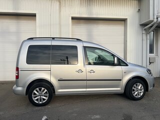 2013 Volkswagen Caddy III Рестайлинг, серебристый, 1850000 рублей, вид 4
