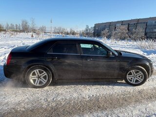 2004 Chrysler 300C I, чёрный, 670000 рублей, вид 5