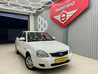 2016 Lada (ВАЗ) Priora I Рестайлинг, белый, 490000 рублей, вид 1