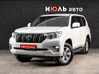 2022 Toyota Land Cruiser Prado 150 Series Рестайлинг 3, белый, 4895000 рублей, вид 1