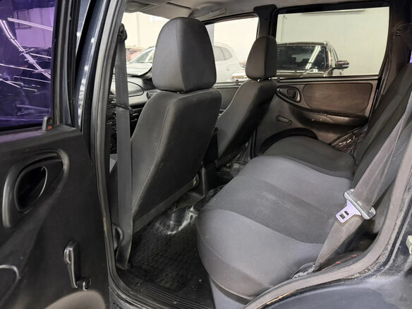 2011 Chevrolet Niva I Рестайлинг, чёрный, 270000 рублей - вид 12