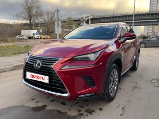 2021 Lexus NX 300 I Рестайлинг, красный, 3700000 рублей, вид 1