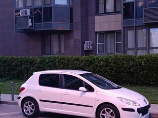 2006 Peugeot 307 I Рестайлинг, белый, 510000 рублей, вид 3