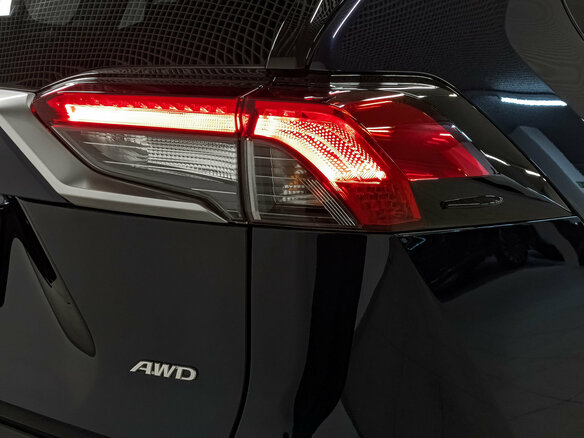 2020 Toyota RAV4 V (XA50), синий, 2950000 рублей - вид 26
