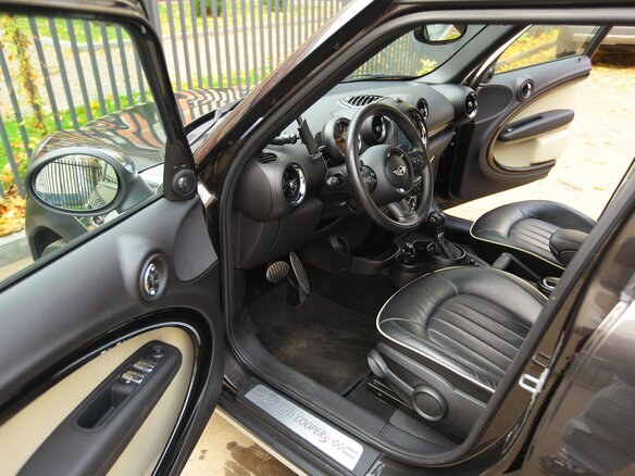 2015 Mini Countryman Cooper S I, коричневый, 2440000 рублей - вид 6