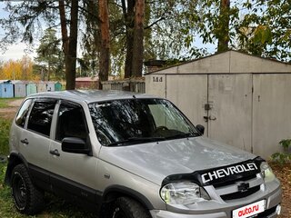 2003 Chevrolet Niva I, серебристый, 300000 рублей, вид 3