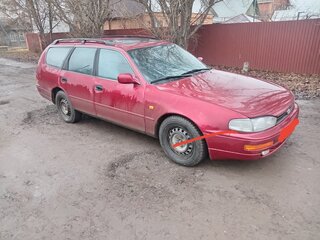 1994 Toyota Camry III (XV10), красный, 135000 рублей, вид 5