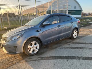 2013 Kia Rio III, синий, 780000 рублей, вид 5