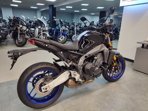 2021 Yamaha MT-09 (FZ-09), чёрный, 990000 рублей - вид 5