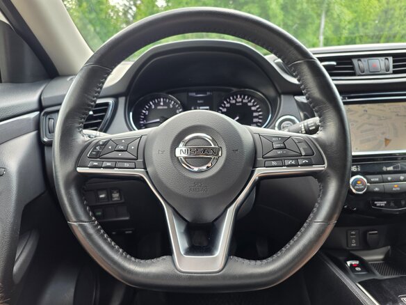 2018 Nissan X-Trail III Рестайлинг, белый - вид 11