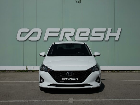 2020 Hyundai Solaris II Рестайлинг, белый, 1349000 рублей - вид 2