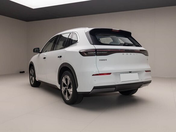2026 Geely Galaxy E5 68.39 kWh, белый, 4185003 рублей - вид 5