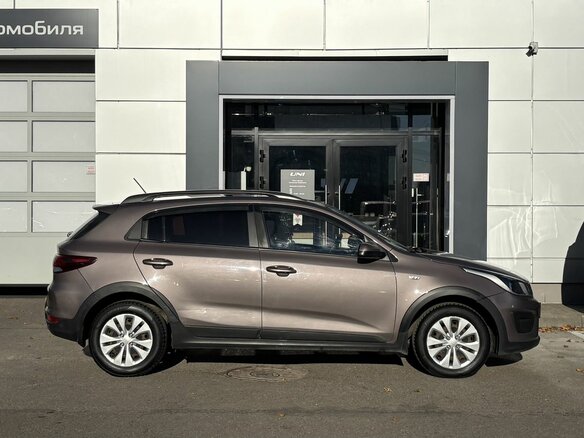 2018 Kia Rio X-Line IV, коричневый, 1149000 рублей - вид 3