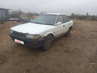1991 Toyota Corolla VI (E90), белый, 126000 рублей, вид 1