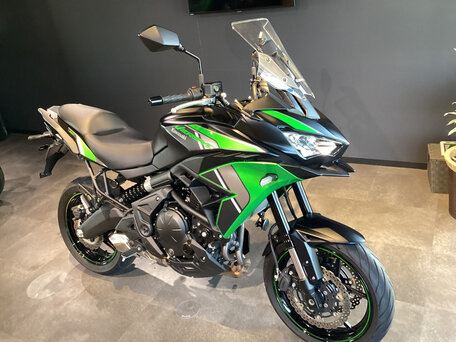 2025 Kawasaki Versys 650, зелёный, 768000 рублей, вид 2