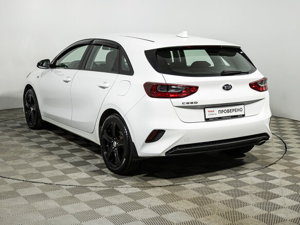 2018 Kia Ceed III, белый, 1599700 рублей - вид 6