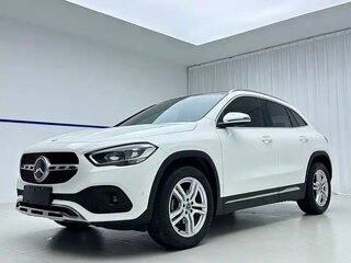 2022 Mercedes-Benz GLA 180 II (H247), белый, 2867007 рублей, вид 1
