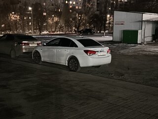 2012 Chevrolet Cruze I, белый, 460000 рублей, вид 4