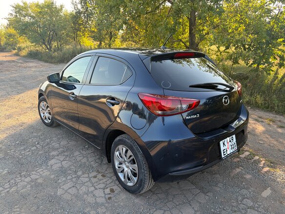 2021 Mazda 2 III (DJ) Рестайлинг, синий, 1000000 рублей - вид 6
