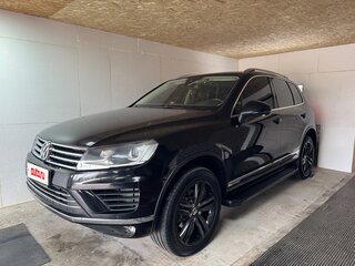 2015 Volkswagen Touareg II Рестайлинг, чёрный, 3750000 рублей, вид 1