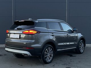 2024 Geely Atlas Pro, серый, 2157000 рублей, вид 5