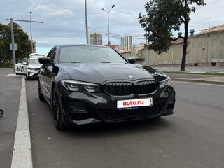 2020 BMW 3 серии 320i xDrive VII (G2x), чёрный, 3800000 рублей, вид 3