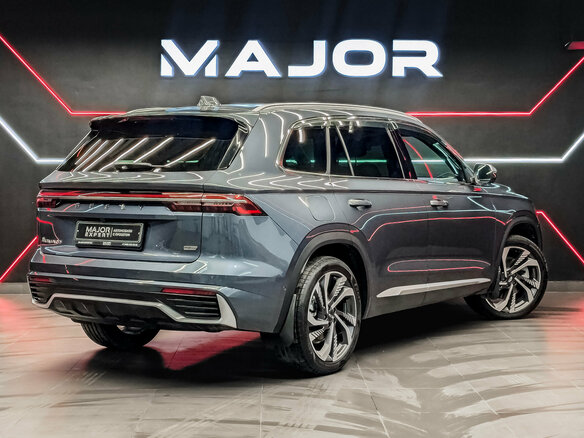 2025 Geely Monjaro I, серый, 3980000 рублей - вид 4