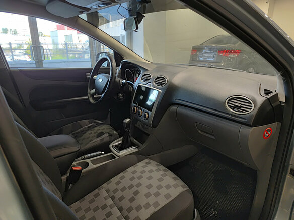 2009 Ford Focus II Рестайлинг, серый - вид 10